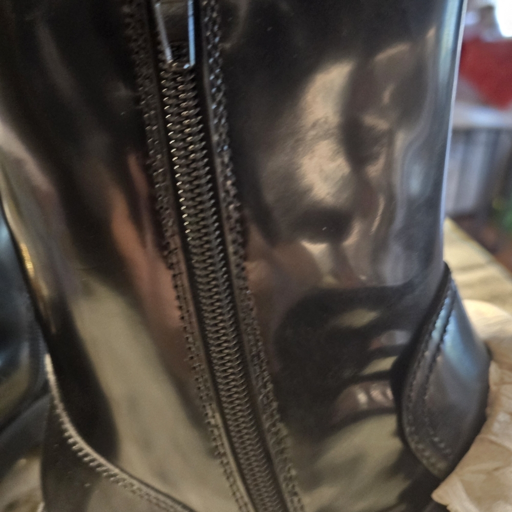 Jeffrey Campbell Black Ankle Boots with Gold Chain Detail - Picture 3 of 7